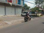 parkiran-ruko-kosong-di-jalan-kedawung-yang-menjadi-lokasi.jpg