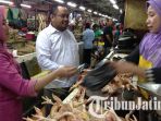 pedagang-ayam-di-pasar-wonokromo-surabaya_20180621_165142.jpg