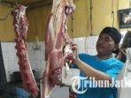 pedagang-daging-di-pasar-kepanjen-kabupaten-malang-ilustrasi-daging-sapi.jpg