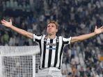 pemain-juventus-federico-chiesa-merayakan-gol-ke-gawang-chelsea.jpg