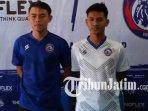 pemain-muda-arema-fc-vikrian-akbar-dan-titan-agung.jpg