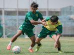 pemain-persebaya-berlatih-jelang-lawan-barito-p.jpg