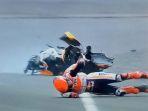 pembalap-repsol-honda-marc-marquez-tersungkur-dalam-sesi-pemanasan-motogp-mandalika.jpg