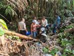 penemuan-jasad-lelaki-di-tumpukan-sampah-lumajang.jpg