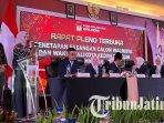 penetapan-Vinanda-Prameswati-dan-KH-Qowimuddin-Thoha-sebagai-Wali-Kota-dan-Wakil-Wali-Kota-Kediri.jpg
