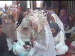 pengantin-wanita-nangis-dinikahkan-wali-viral-di-media-sosial.jpg
