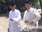 pengasuh-pondok-pesantren-al-amin-kota-kediri-kh-anwar-iskandar-bersama-soetrisno-bachir.jpg