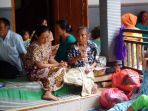 pengungsi-korban-longsor-di-ponorogo_20170404_130127.jpg