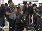 penumpang-terlihat-memadati-bandara-juanda-surabaya_20180624_124306.jpg