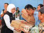penyerahan-bantuan-kepada-warga-terdampak-longsor-di-ponorogo.jpg