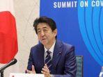 perdana-menteri-jepang-shinzo-abe-saat-membahas-covid-19.jpg