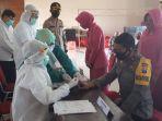 peringati-hari-bhayangkara-ke-74-polres-nganjuk-gelar-rapid-test-untuk-anggota-polri.jpg