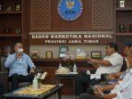 plt-kepala-kanwil-kemenkumham-jatim-wisnu-nugroho-dewanto-saat-bertemu-brigjen-pol-m-aris-purnomo.jpg