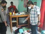 polisi-melakukan-olah-tkp-kasus-perampokan-dikediaman-fatimah-46-warga-dusun-krajan.jpg
