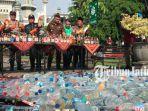 polresta-malang-kota-musnahkan-miras-ganja-pil-dobel-l.jpg