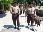 polrestabes-surabaya-melakukan-patroli-di-taman-bungkul-surabaya.jpg
