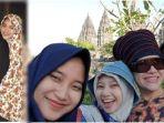 potret-dorce-gamalama-bersama-anak-anak-angkatnya.jpg