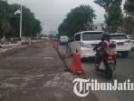 proyek-pelebaran-jalan-di-depan-taman-makam-pahlawan-10-november_20171116_164722.jpg