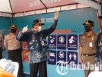 psbb-gresik-bupati-gresik-sambari-halim-radianto-meninjau-check-point-tol-kebomas.jpg