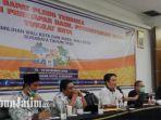 rapat-pleno-rekapitulasi-suara-tingkat-kota-yang-dilakukan-kpu-surabaya.jpg