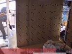 rekaman-CCTV-pelaku-mencuri-karung-berisi-sepatu-bekas-bermerek-di-toko-sepatu-di-malang.jpg