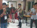 saksi-parpol-di-pamekasa-kpu-pamekasan-ribut-rebutan-db1.jpg