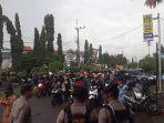 solidaritas-para-anggota-salah-satu-perguruan-pencak-silat-berkumpul-di.jpg