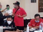 suasana-rapat-pleno-rekapitulasi-suara-tingkat-kota-yang-dilakukan-kpu-surabaya.jpg