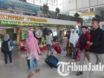 terminal-purabaya-arus-balik-lebaran-2018_20180619_151935.jpg