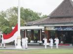 upacara-peringatan-Hari-Sumpah-Pemuda-ke-97-di-halaman-Pendopo-Pacitan.jpg