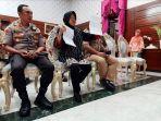 wali-kota-surabaya-tri-rismaharini-akhirnya-membuka-suara-terkait-penghinaan.jpg