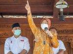 wali-kota-surabaya-tri-rismaharini-dan-eri-cahyadi-armuji.jpg