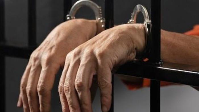 100 Kosakata Bahasa Inggris Tentang Crime and Criminals