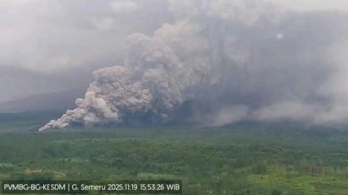 178 Orang yang Terjebak di Ranu Kumbolo Dievakuasi Hari Ini