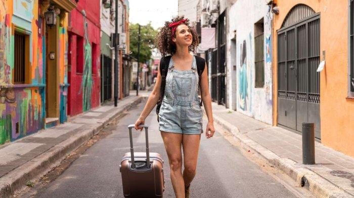 6 Arti Mimpi Pergi Sendiri, Jalan-jalan Sendiri, Solo Traveling, Apa Artinya?