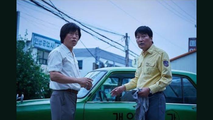 Penampilan Yoo Hae-Jin dan Song Kang-Ho dalam film sejarah 