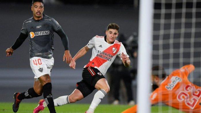 Update Transfer AC Milan: Agen Julian Alvarez Datangi Rossoneri Bicarakan Kesepakatan