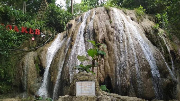 Air Terjun Goa Kebon