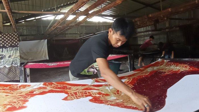 Sembung Batik di Kulon Progo Kebanjiran Orderan Motif Natal