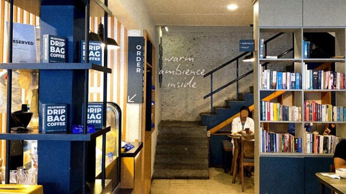 Blanco Coffee and Books