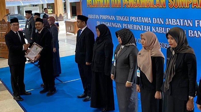 Bupati Bantul Lantik 6 Pimpinan Tinggi Pratama dan 7 Jabatan Fungsional