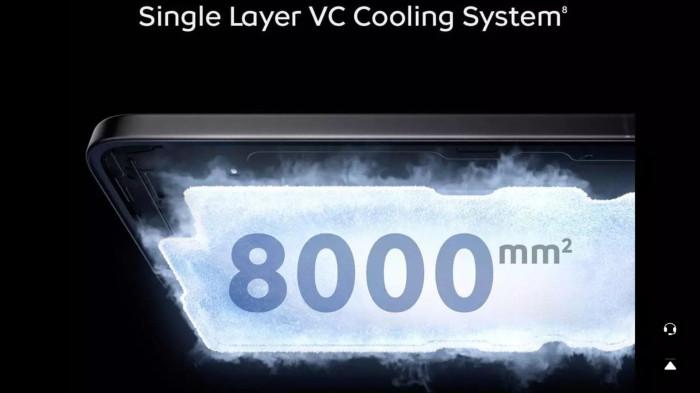 Sistem pendingin 8K VC Dome Cooling System pada iQOO 15 yang merupakan pendingin terbesar dalam sejarah iQOO.