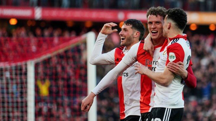 Feyenoord 1-0 AS Roma: Gol Semata Wayang Mats Wieffer Taklukkan Il Giallorosso