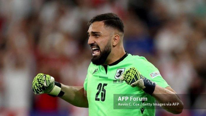 LIVERPOOL: Selamat Datang Calon Pengganti Alisson Becker!