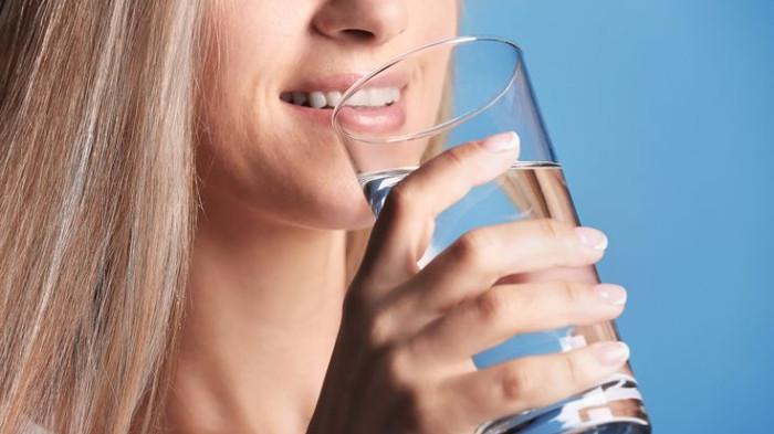 Ilustrasi Drink Water