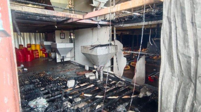 Korsleting Listrik Mesin Pompa Air Picu Kandang Ayam di Klaten Terbakar