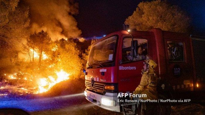 Gelombang Panas di Eropa Barat: Petugas Damkar Sebut Inggris seperti “Neraka Sesungguhnya”