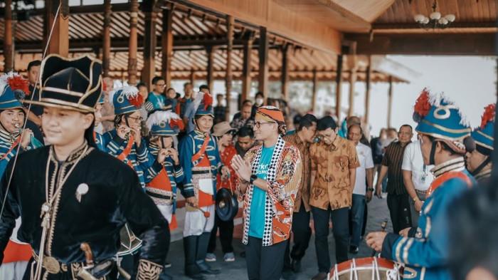 Kisah Eras Yudhanto, Pemuda Jogja Lestarikan Budaya Lewat Bregada Prajurit PJ2