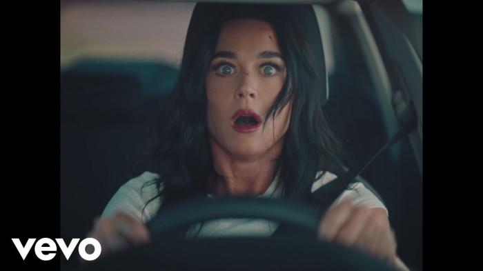 Lirik Lagu dan Terjemahan bandaids - Katy Perry, Tried all the medications