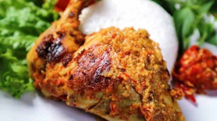 Masakan Ayam Bakar Taliwang